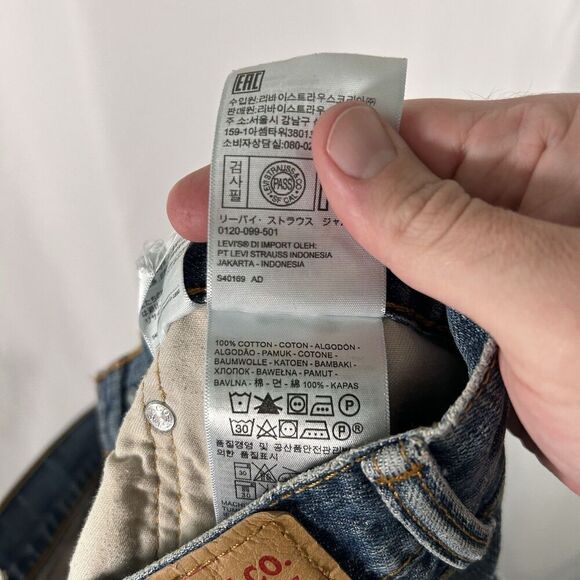 Levis 559 Jeans Men's 36x32 Medium Wash Blue Denim Button Zip 100% Cotton - Picture 9 of 9